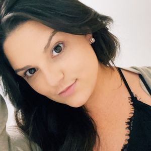 Meet your Posher, Candace